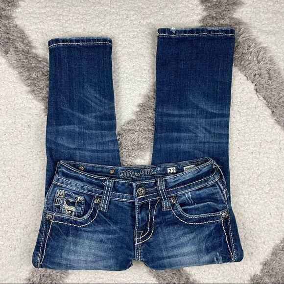 Womens Miss Me Capri  - Picture 2 of 5